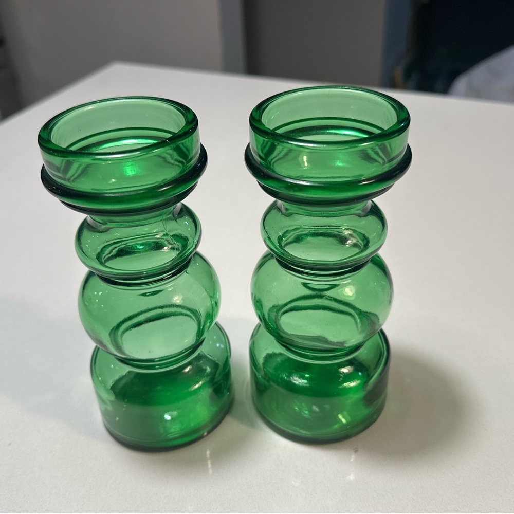 Vintage Pair Green Glass Vases Made in Italy - Picture 4 of 7